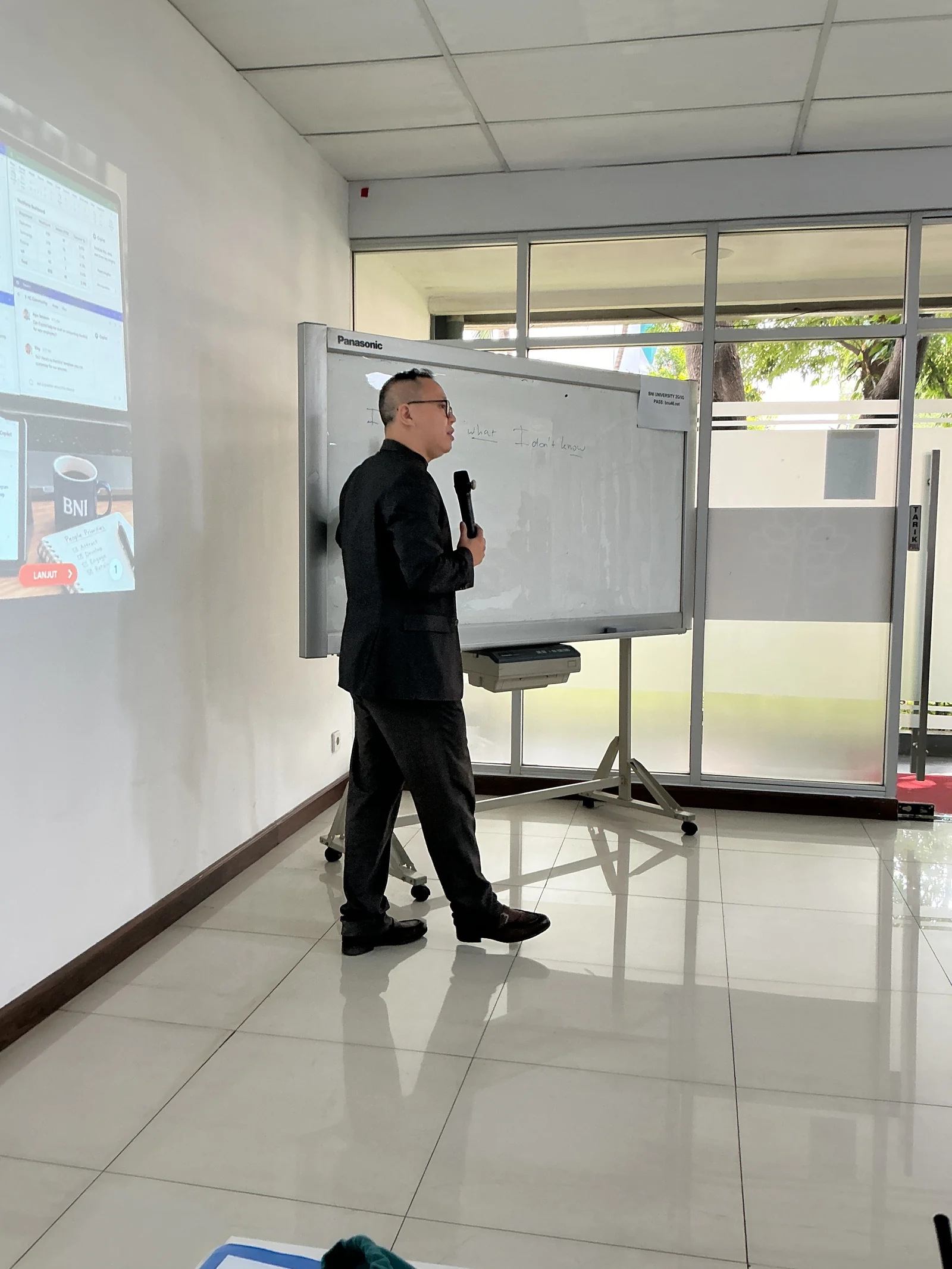Sesi corporate AI training